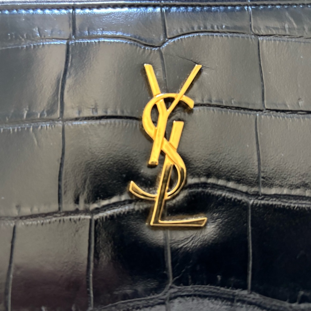 Saint Laurent YSL Black Crocodile Large Embossed Clutch Pouch $825 - Picture 2 of 10